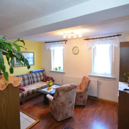 Forest Escape With Garden, Cleaning Included Διαμέρισμα Neustadt am Rennsteig
