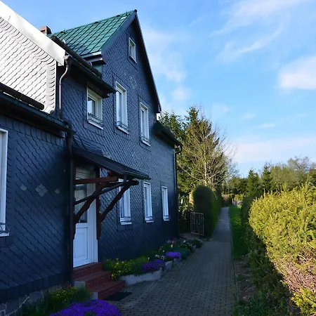 Διαμέρισμα Forest Escape With Garden, Cleaning Included Neustadt am Rennsteig