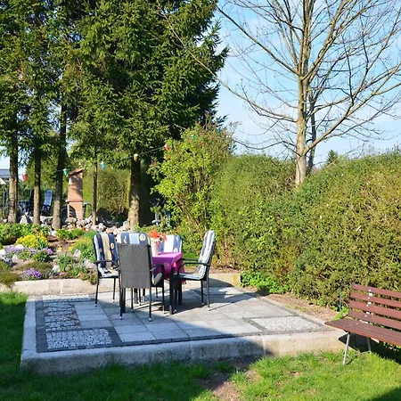 Forest Escape With Garden, Cleaning Included Neustadt am Rennsteig