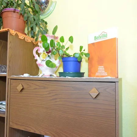 Forest Escape With Garden, Cleaning Included *