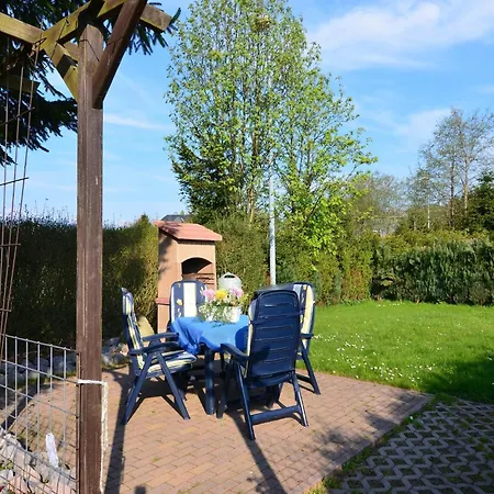 Forest Escape With Garden, Cleaning Included Neustadt am Rennsteig
