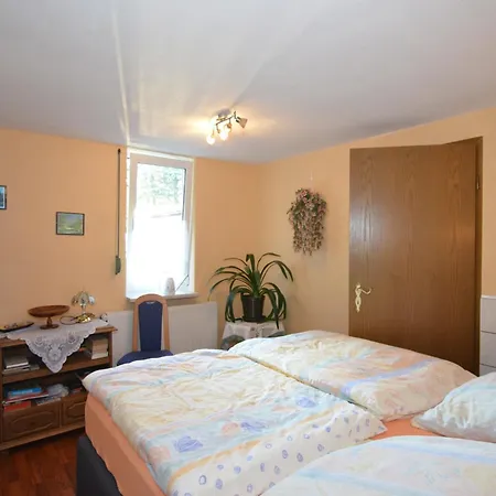 Διαμέρισμα Forest Escape With Garden, Cleaning Included Neustadt am Rennsteig